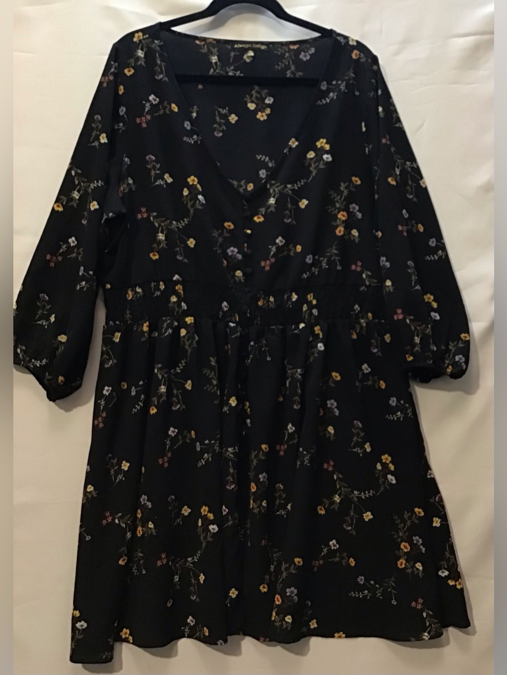 239 Black Floral V-Neck Casual Dress with Yellow Accent